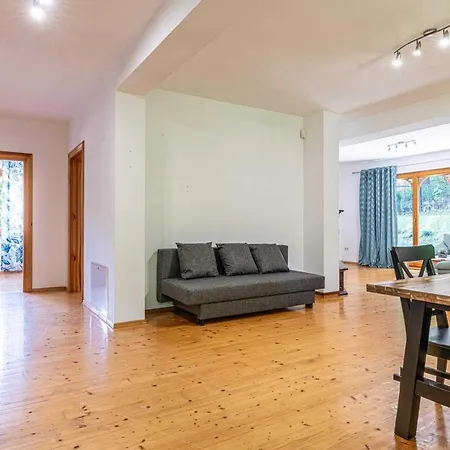 Aparteo Apartament Dwupoziomowy Jaszczurowka