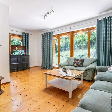 Aparteo Apartament Dwupoziomowy Jaszczurowka